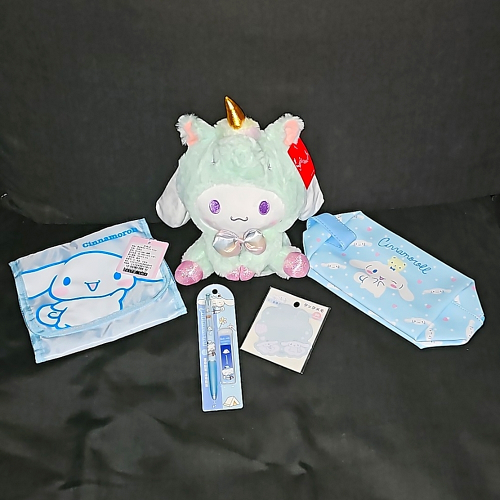 Sanrio Hello Kitty Family Cinnamoroll Set
